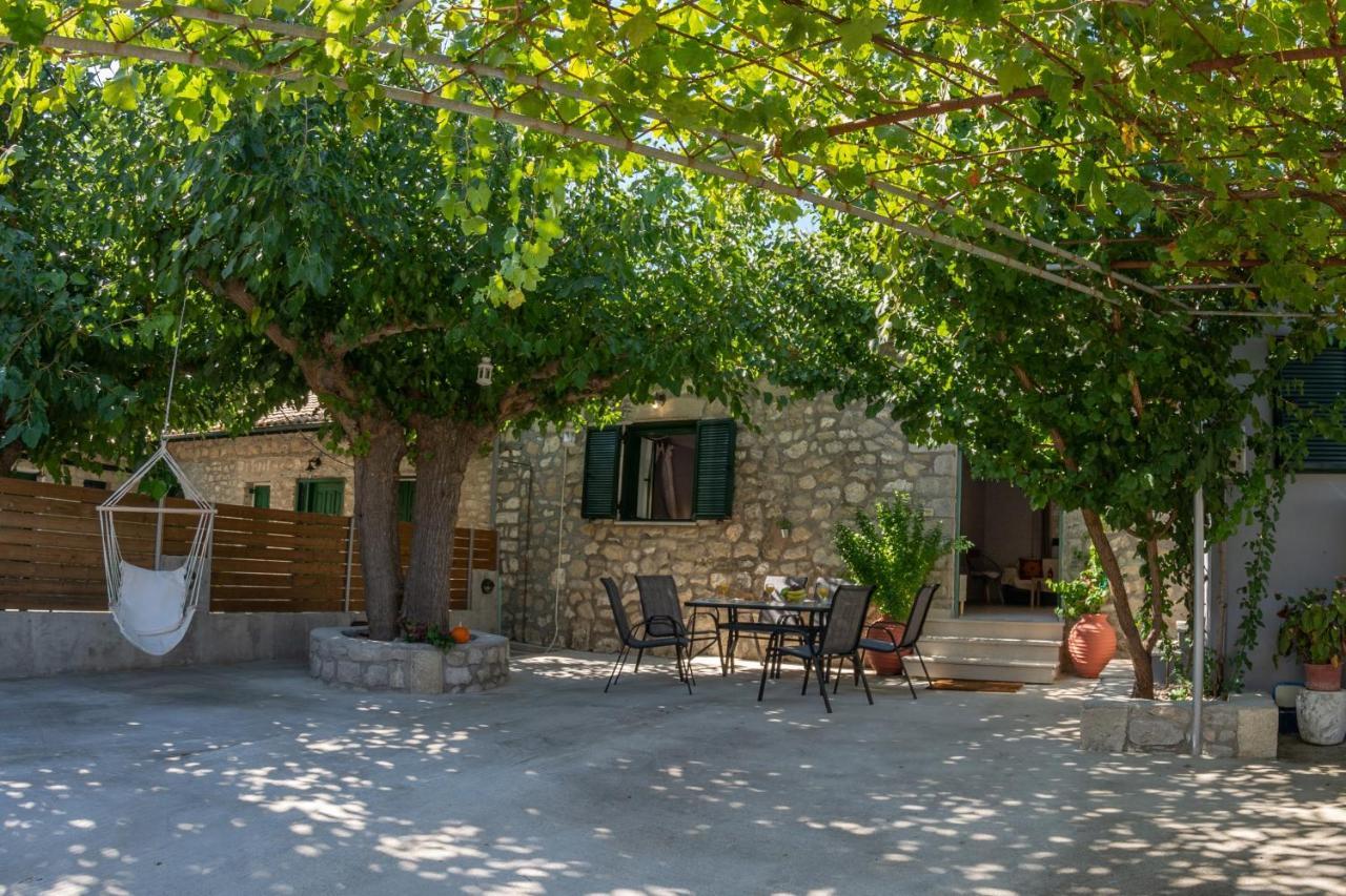 Villa Mouria Pinakokhorion Exterior photo